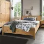 Modern bed in Scandinavisch design gemaakt van massief grenen hout