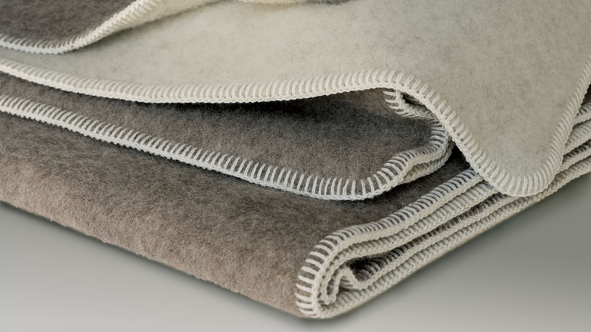 beroemd warm klem Scheerwollen deken van natuurlijk haar "Fulda" | allnatura Nederland